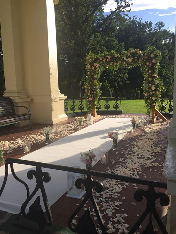 Melbourne Wedding Proposals - Shiran and Sheetal Proposal - Fitzroy Gardens Melbourne